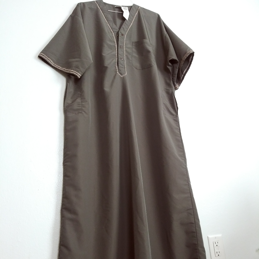 Kashibo/Jubah Men's Size L Dark Grey